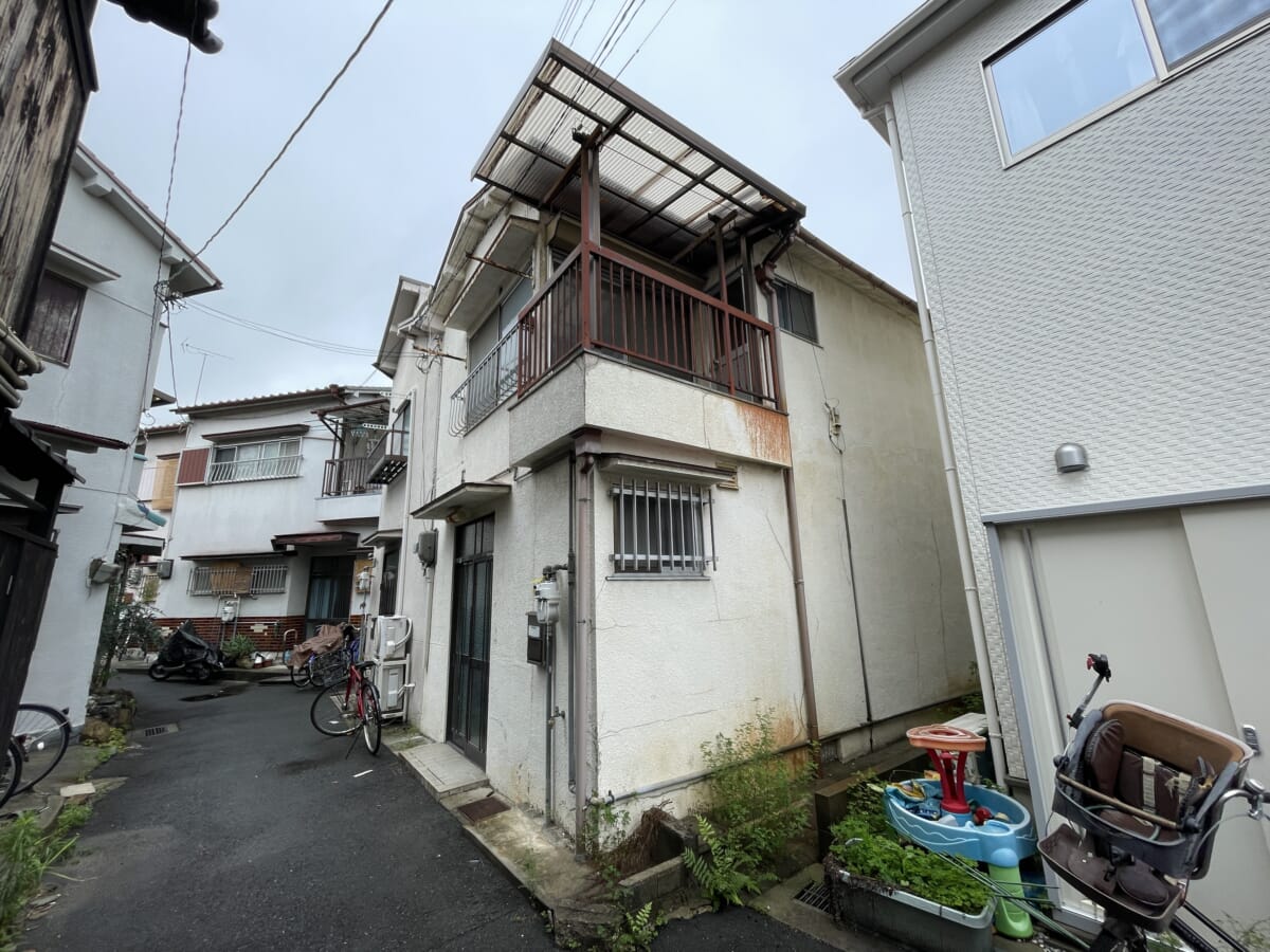 吉松2丁目中古テラスハウス 吉松2丁目中古テラスハウス